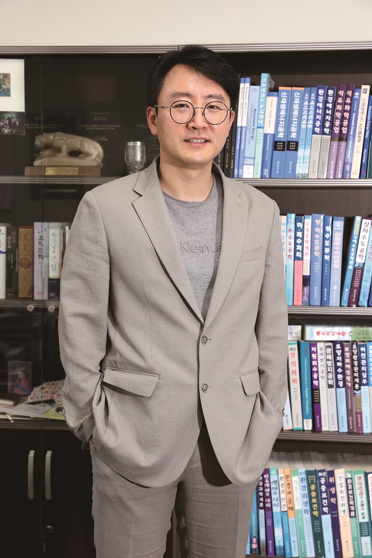 정석희교수 사진
